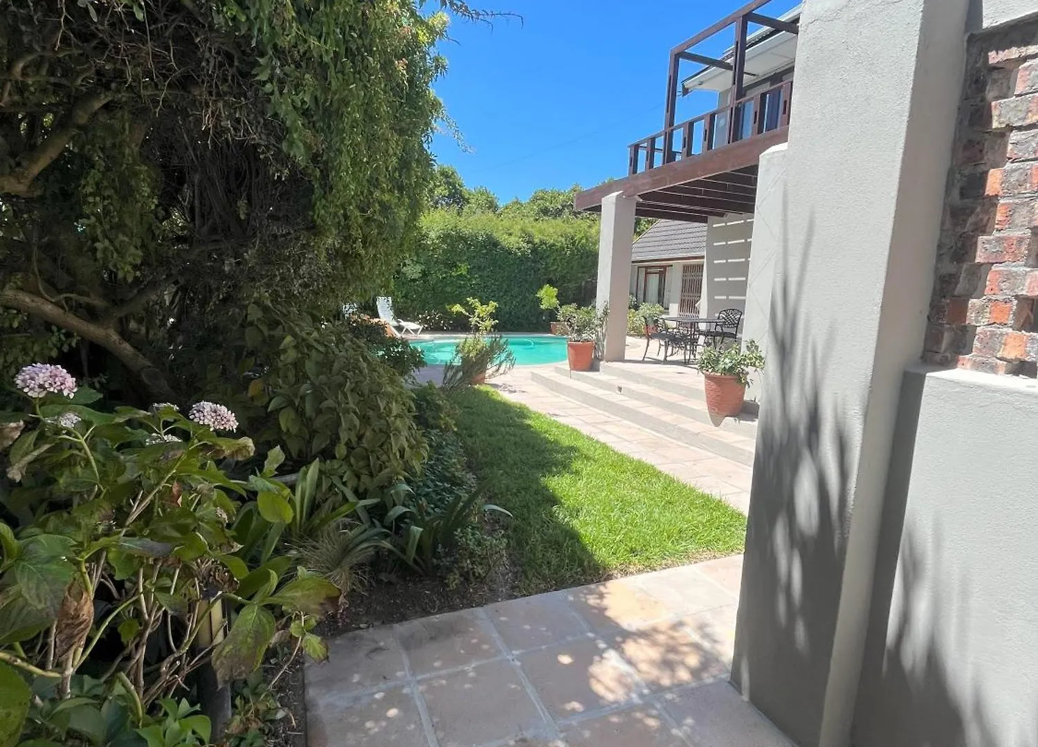 Pinoak Cottages - Constantia Cape Town Guest house
