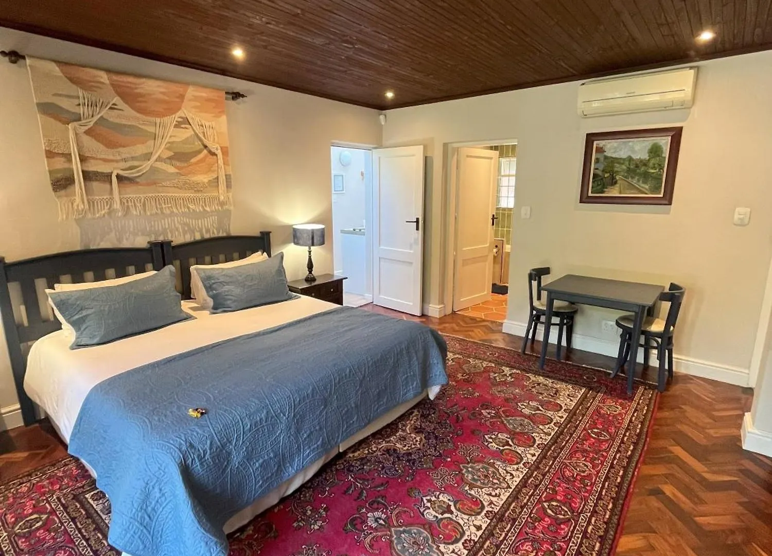 *** Guest house Pinoak Cottages - Constantia Cape Town South Africa