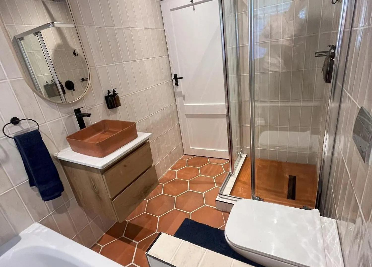 Pinoak Cottages - Constantia Cape Town