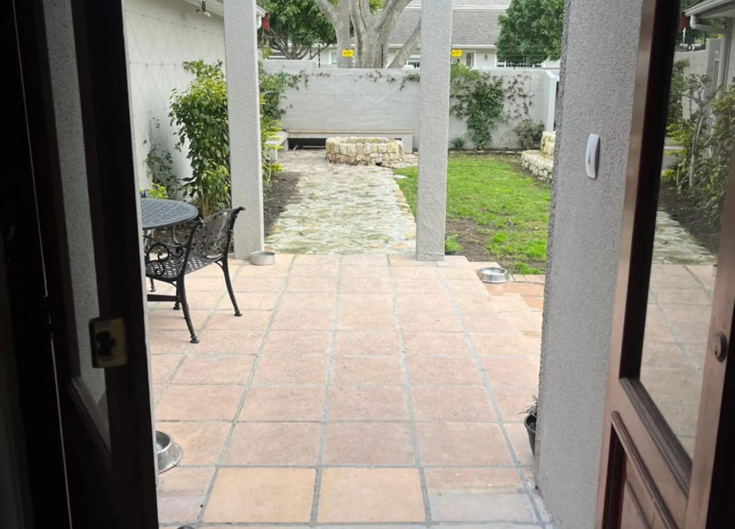 Guest house Pinoak Cottages - Constantia Cape Town