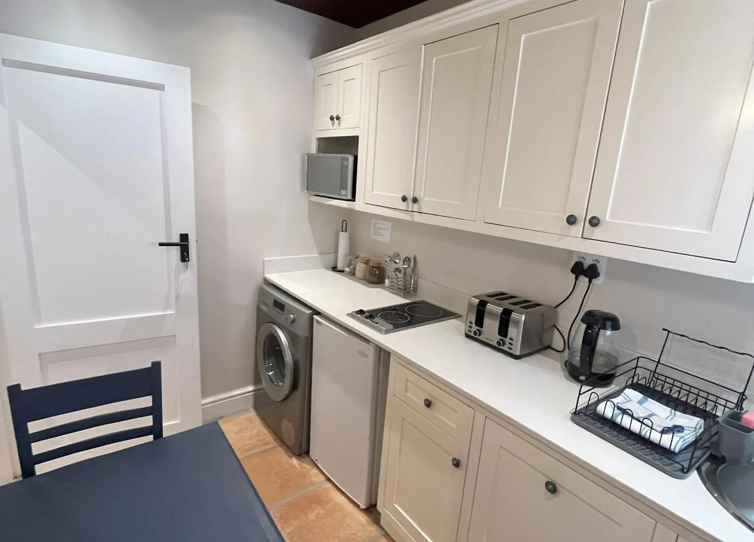 Pinoak Cottages - Constantia Cape Town South Africa