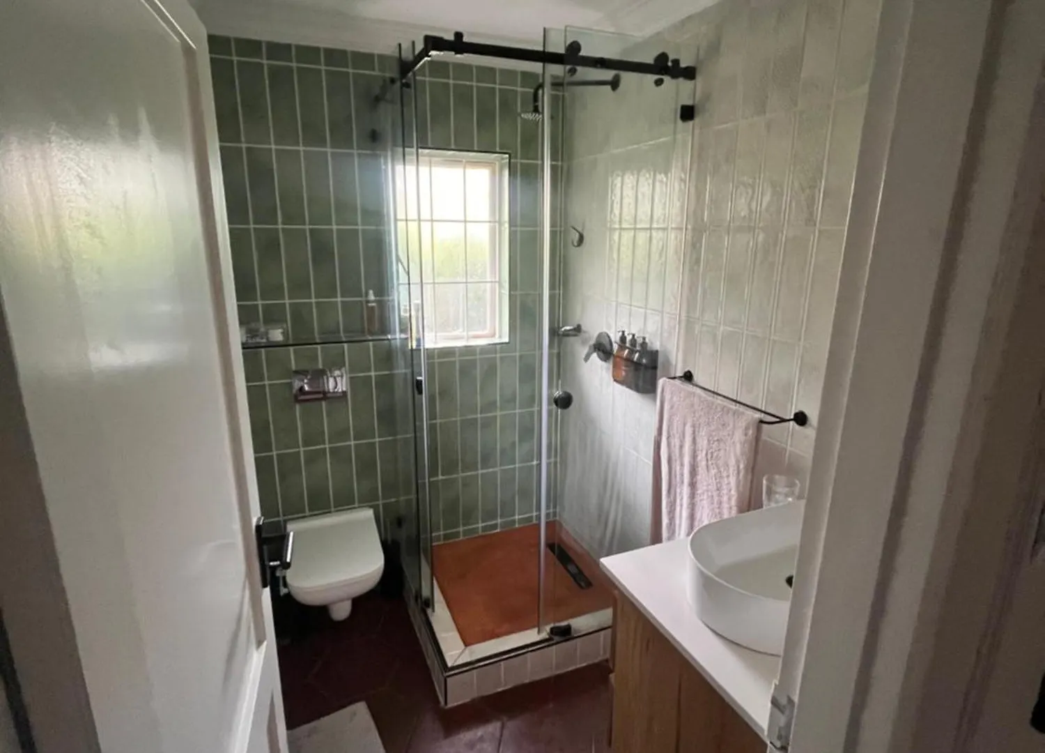 *** Guest house Pinoak Cottages - Constantia Cape Town South Africa